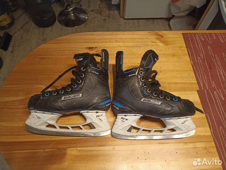 Коньки профессиональные юношеские Bauer Nexus 8000