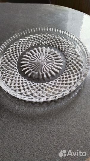 Хрустальное блюдо (тортница)