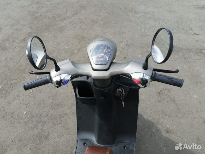 Скутер city PG