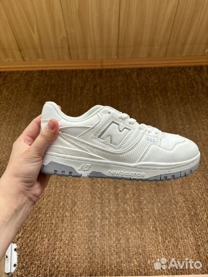 Кроссовки женские new balance