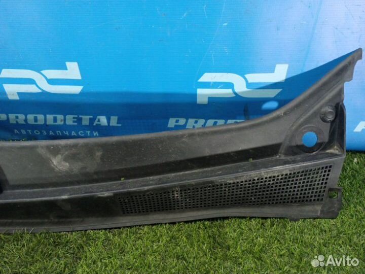 Жабо Renault Logan 2014+