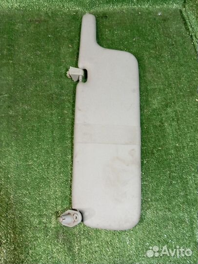 Козырек солнцезащитный Mitsubishi Carisma