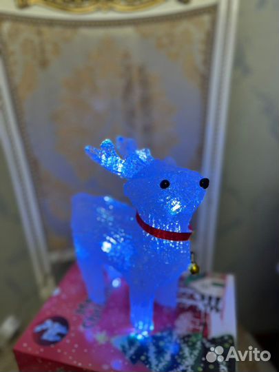 Новогодний светящийся олень