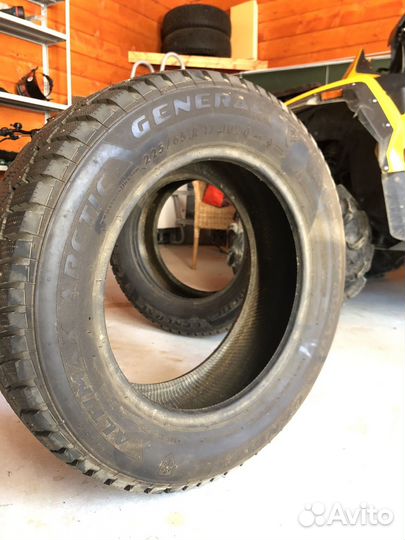 General Tire Altimax Arctic 225/65 R17