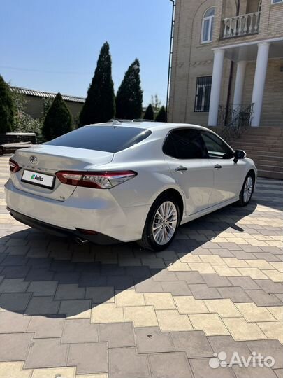 Toyota Camry, 2020