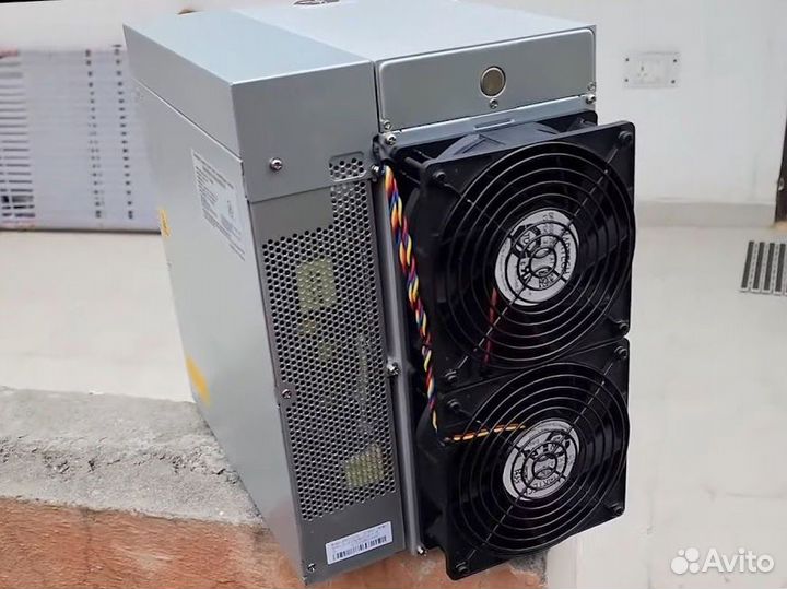 Antminer S19 XP 134/141 Th