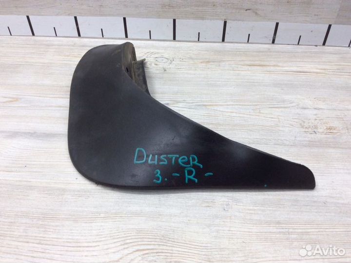 Брызговик задний правый Renault Duster 2012