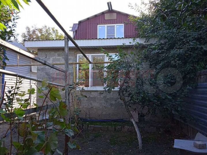 Дом 72,5 м² на участке 1,5 сот.