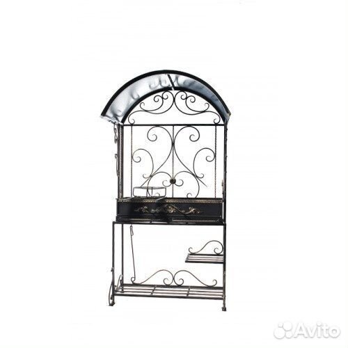 Кованый мангал с крышей