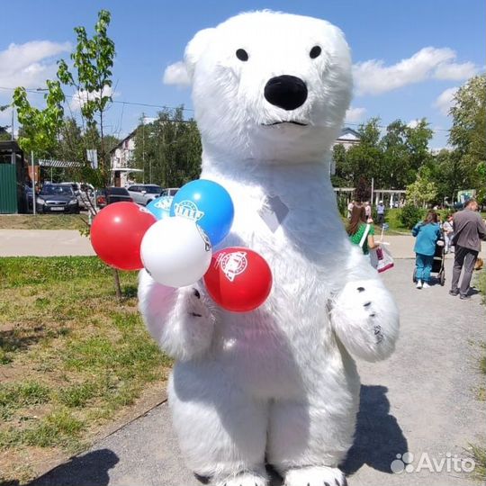 Белый мишка на любой праздник