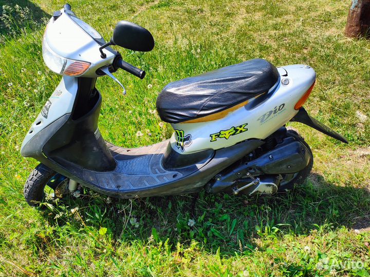 Скутер Honda Dio