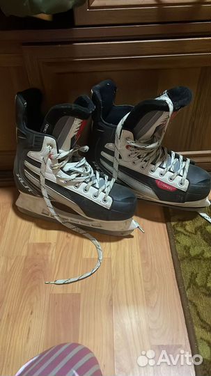 Продаю коньки