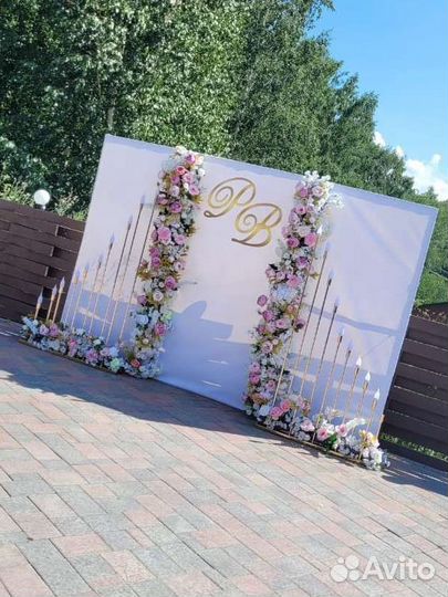 Свадебная фотозона со свечами/Фотозона с цветами