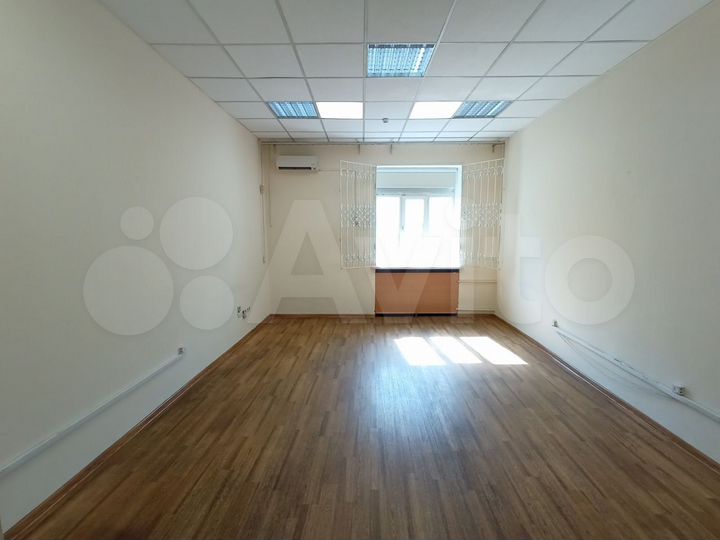 Офис или Студия Красоты на Большой Морской, 40 м²