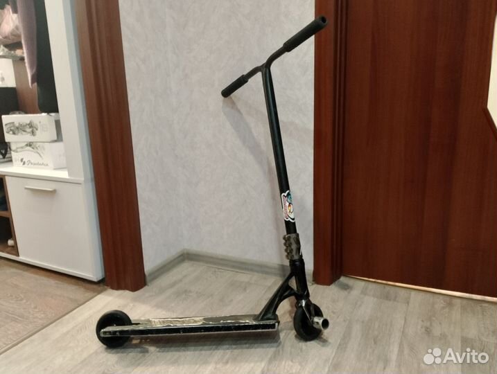 Трюковой самокат