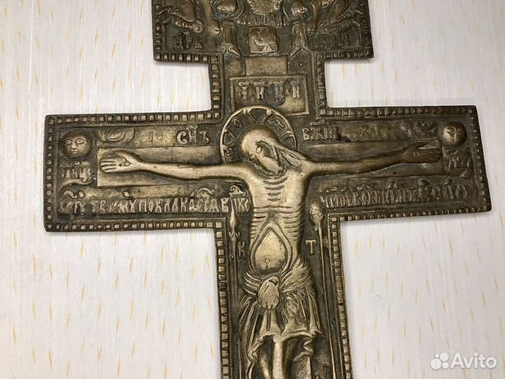 Большой старинный напрестольный крест 19 в