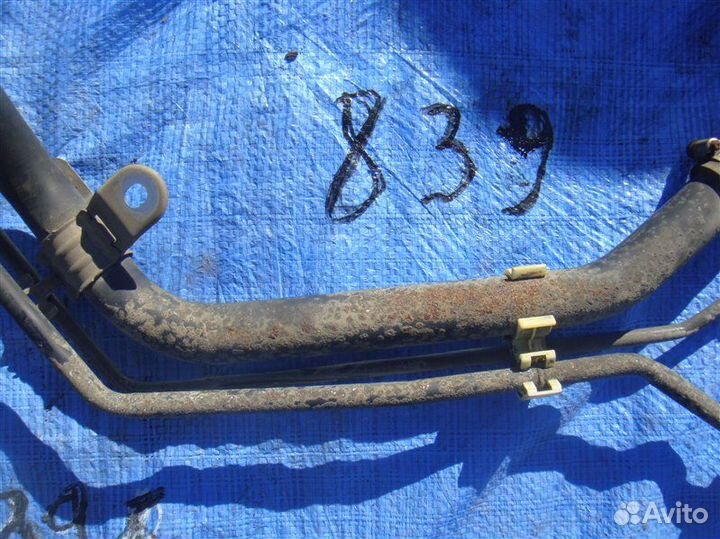 Горловина топливного бака Toyota Prius ZVW30