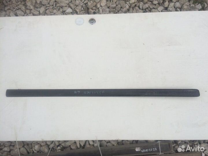 Молдинг передний левый Opel Meriva 2003 - 2010