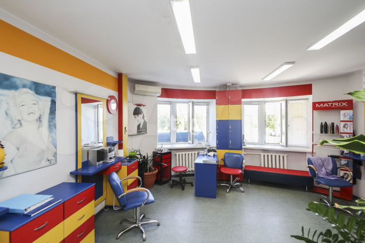 Сдам торговое помещение, 53.5 м²