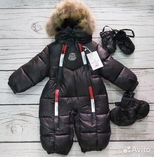 Зимний комбинезон moncler