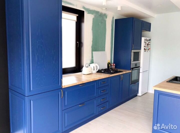 Кухонный гарнитур с островом на заказ