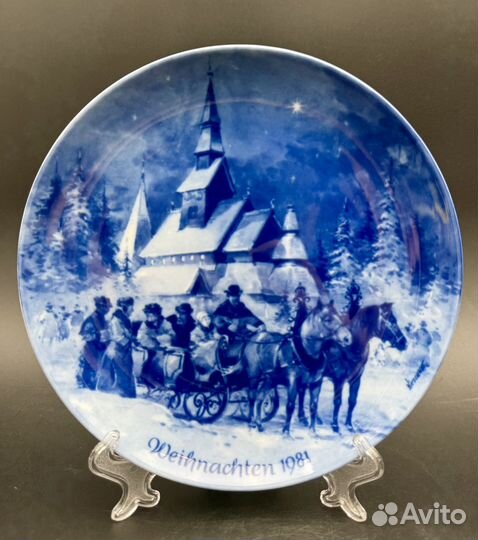 Коллекционная фарфоровая тарелка Berlin Design