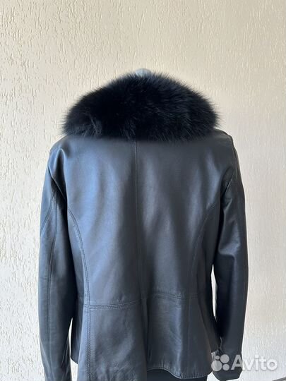 Куртка кожаная женская