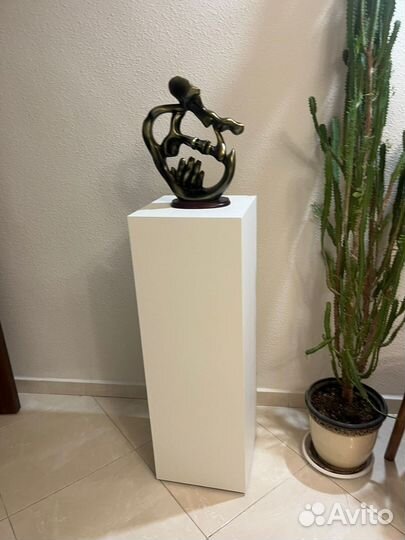 Тумба для экспозиции, консоль