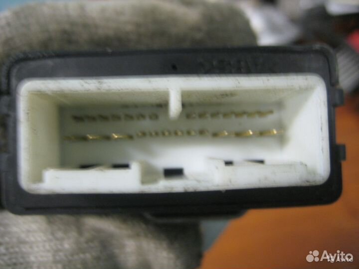 Блок управления дворниками Toyota Rav4