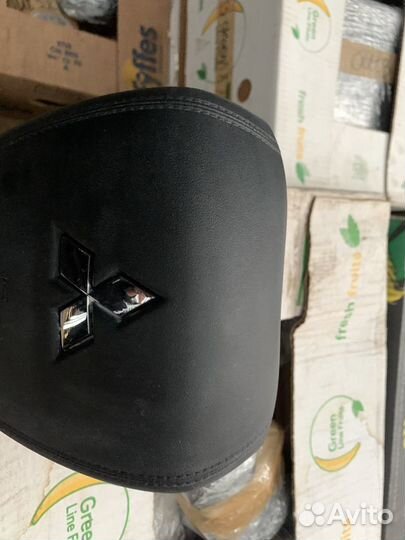 Митсубиси паджеро спорт 2017-2020 подушка в руль