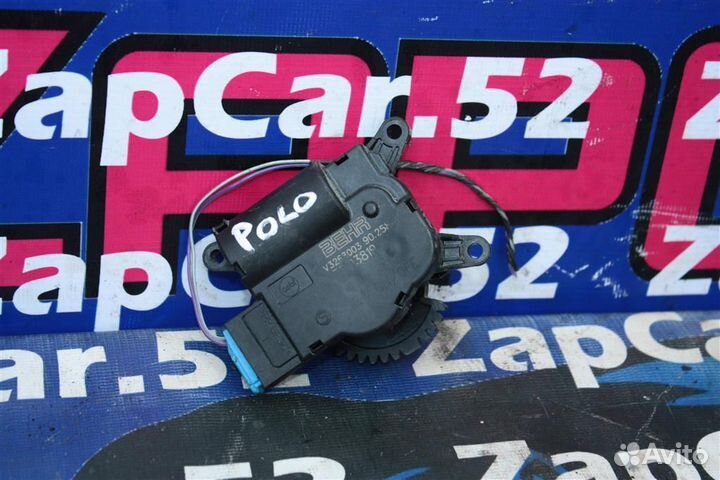 Моторчик заслонки печки Фольксваген Поло Седан