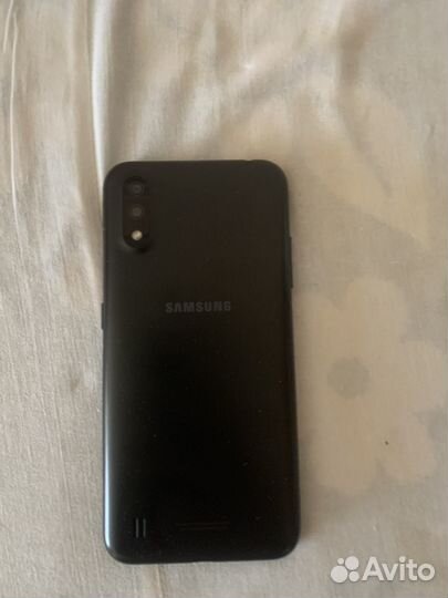 Телефон самсунг А01