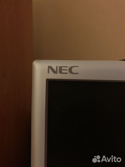 Монитор NEC