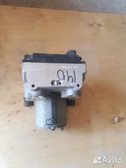 Блок ABS,ESP мерседес 140