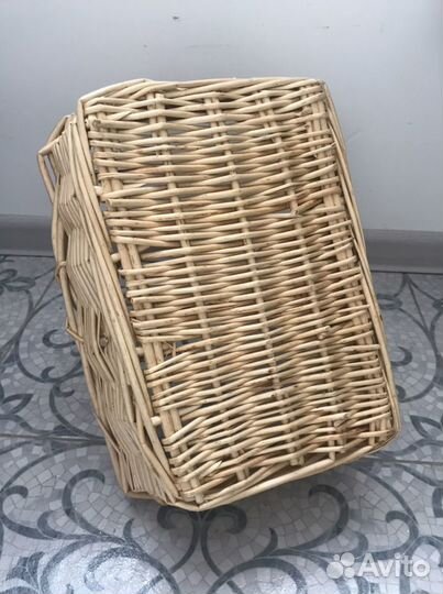Корзина плетеная