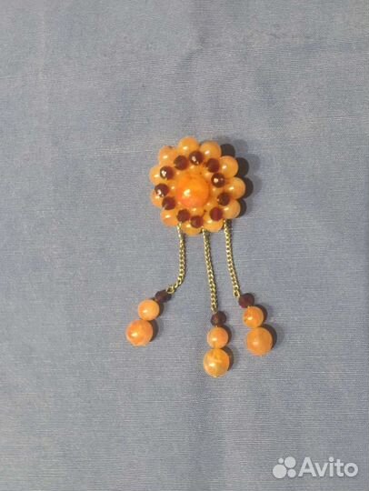 Винтажная брошь