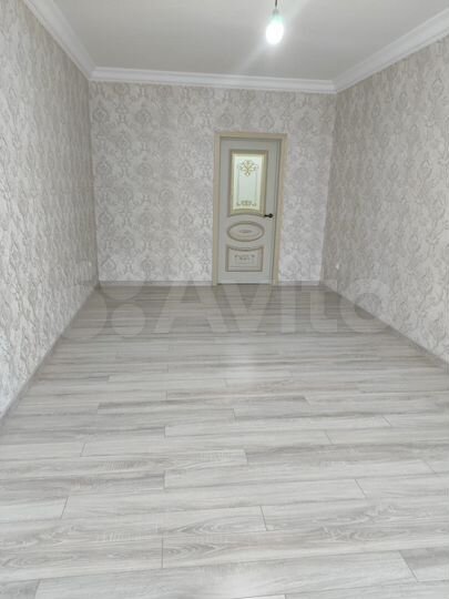 2-к. квартира, 72 м², 9/10 эт.