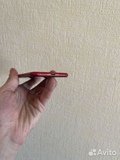 iPhone SE (2020), 64 ГБ