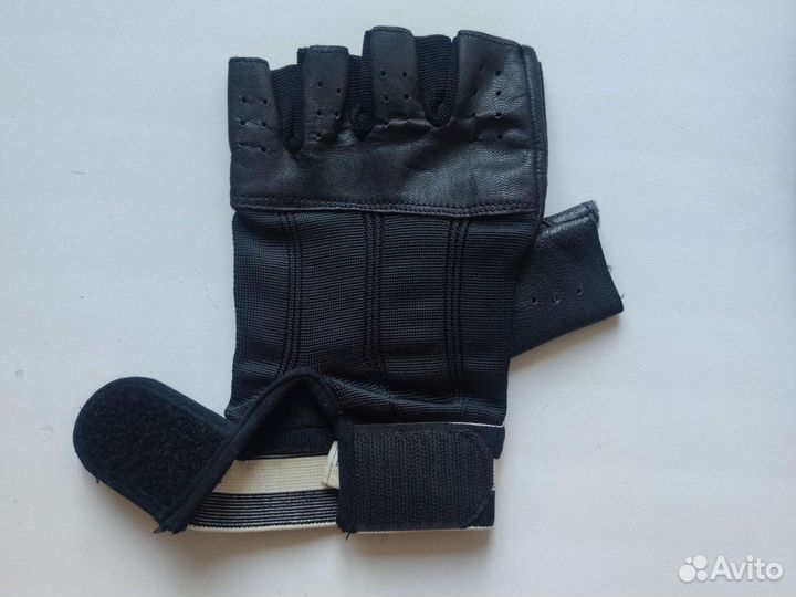 Перчатки для фитнеса и силовых тренировок MAD MAX