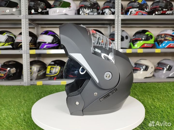 Мотошлем-модуляр с двойным визором. Черный матовый