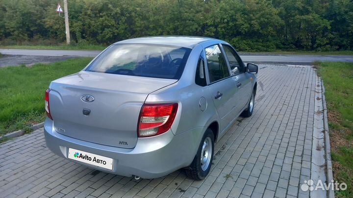 LADA Granta 1.6 МТ, 2013, 51 000 км