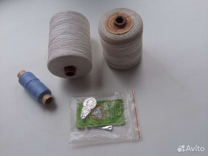 Все для шитья, пуговицы, нитки и пр