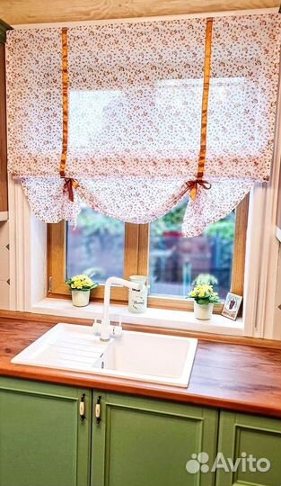 Угловая кухня в классике на заказ