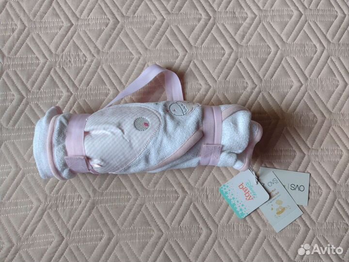 Новое полотенце уголок OVS купания 75*75см девочки