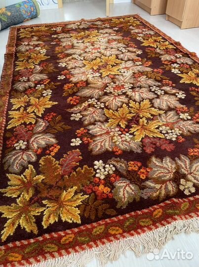 Ковер шерстяной ручной работы