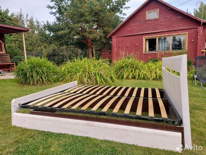 Кровать двуспальная с подъемным механизмом ш. 180