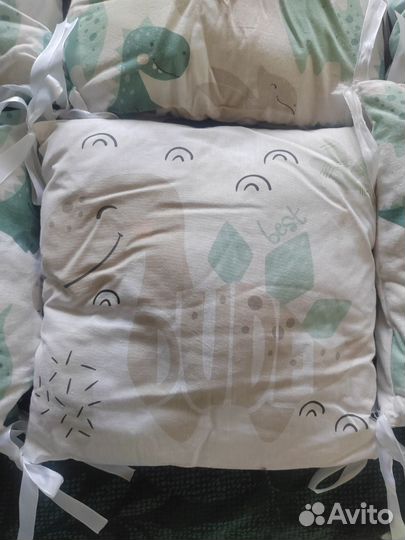 Бортики подушки в кроватку