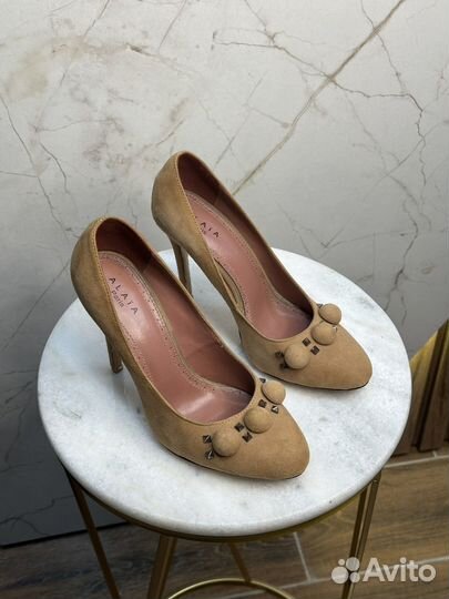 Туфли Alaia песочные 39 40