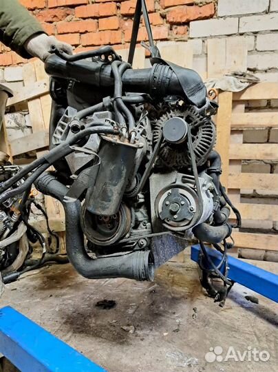 Двигатель (двс) BXE VW Passat (B6) 2005-2010