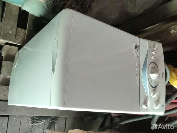 Стиральная машина с вертикальной загрузкой